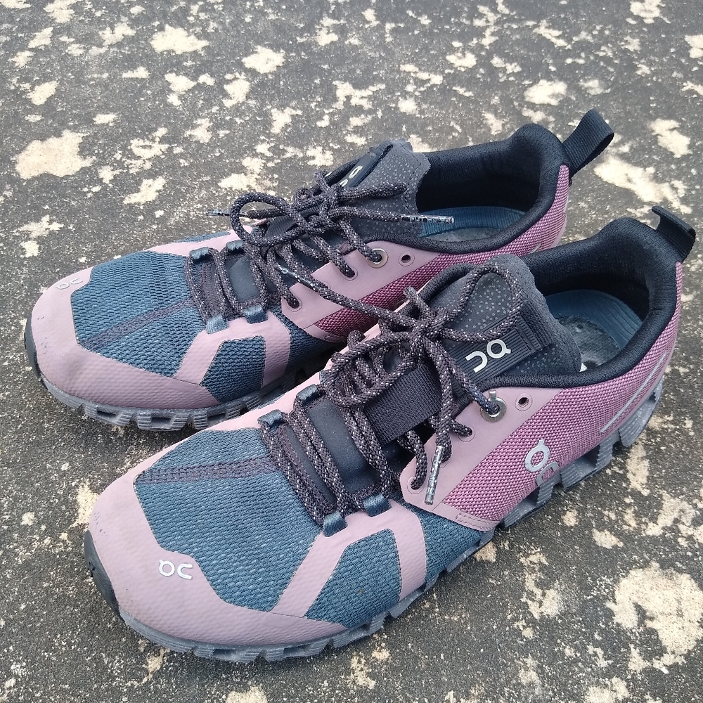 On Running Cloud moonlight edge sneakers